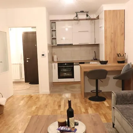 Apartman Διαμέρισμα